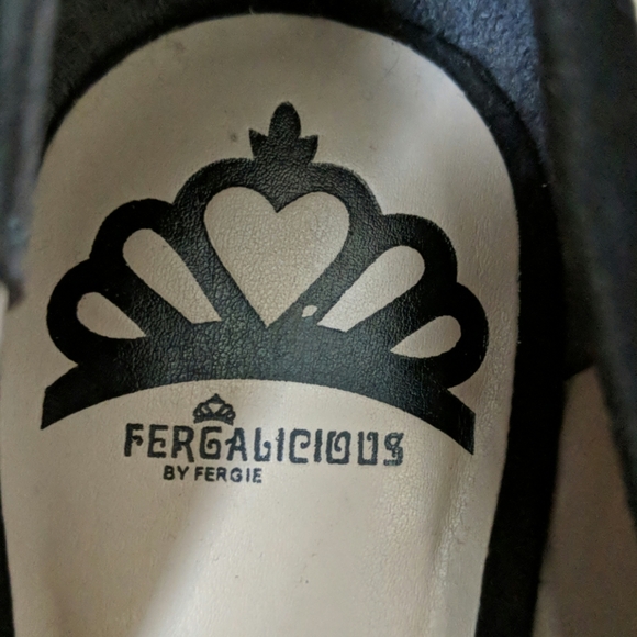 Black Heels - Picture 3 of 3